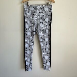 Tail Golf Wear Tennis Running Activewear Leggings Black & White Lemon Print M